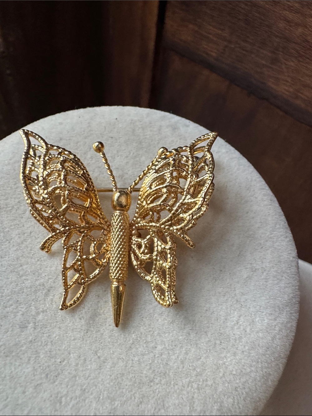 Monet signed Vintage Gold Butterfly Brooch Pin - Elegant Women Jewelry